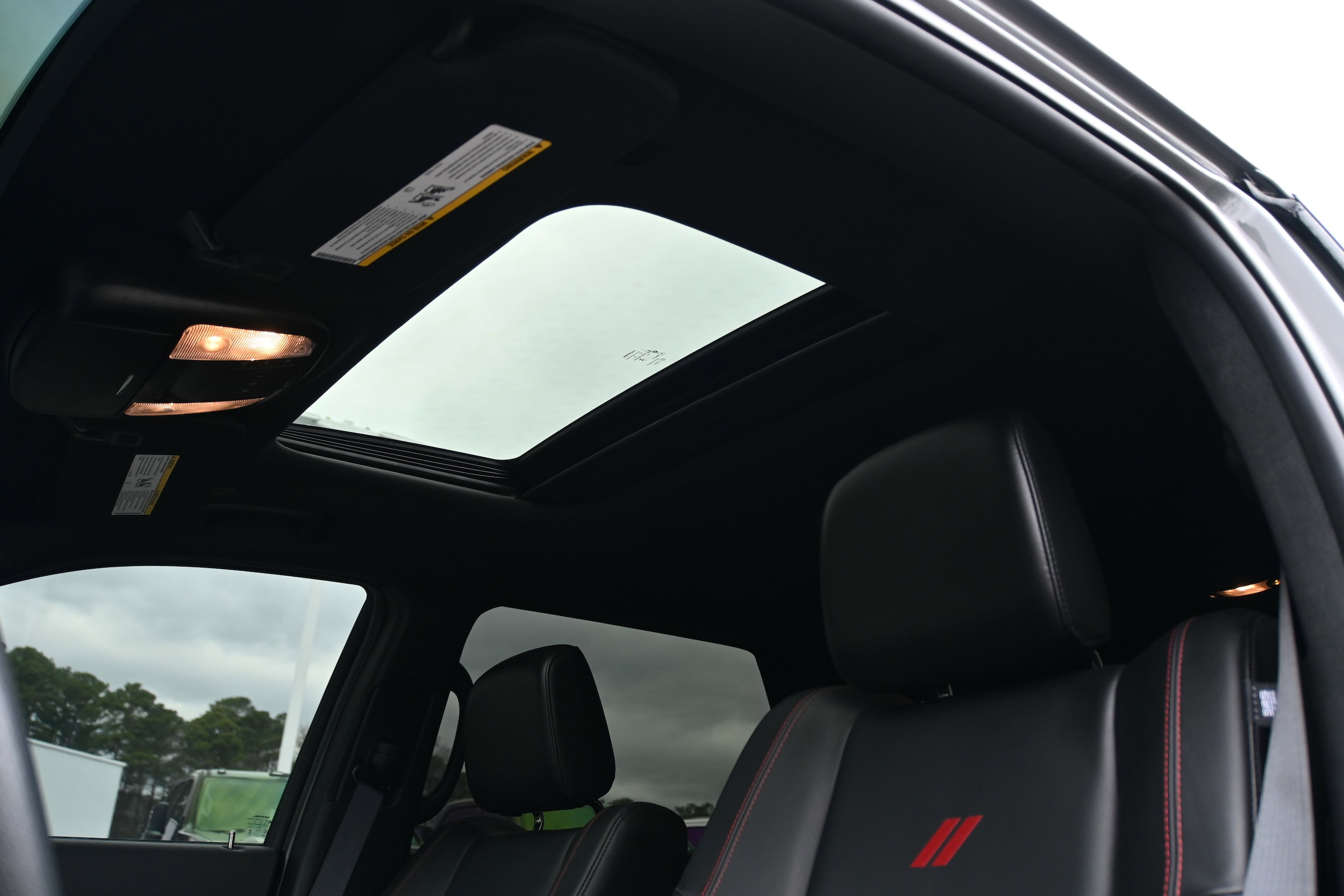 2024 Dodge Durango R/T Plus photo 3