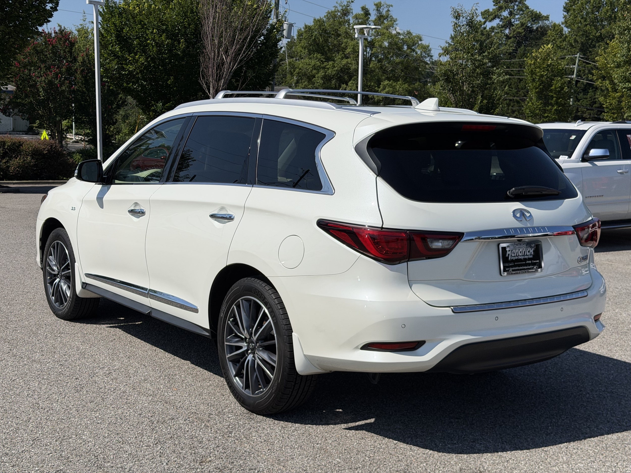 INFINITI QX60 LUXE