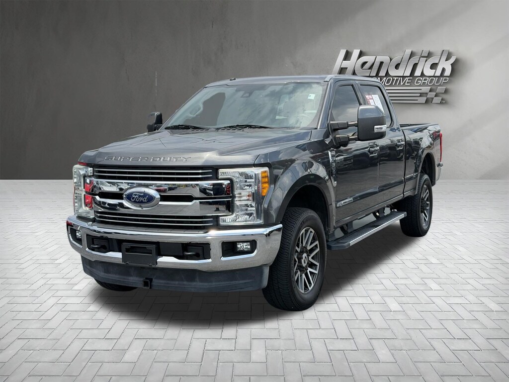 Used 2017 Ford Super Duty F-350 SRW Lariat Pickup