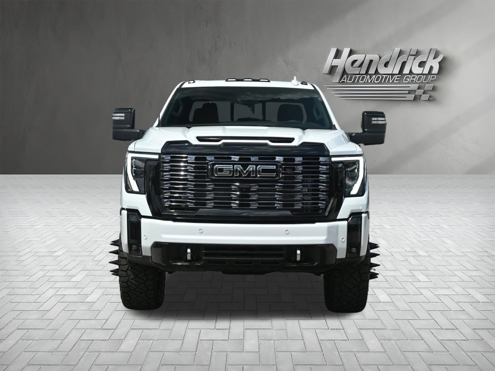 2026 GMC Sierra 3500HD Denali Ultimate photo 2