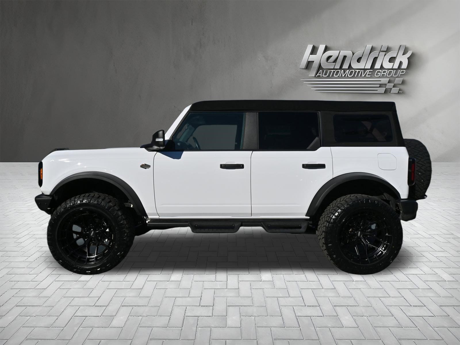 2023 Ford Bronco Wildtrak photo 5