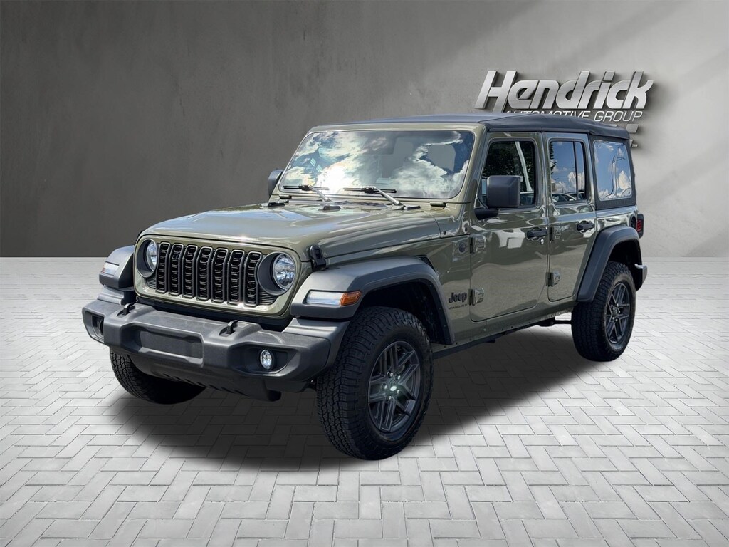 Used 2025 Jeep Wrangler Convertible