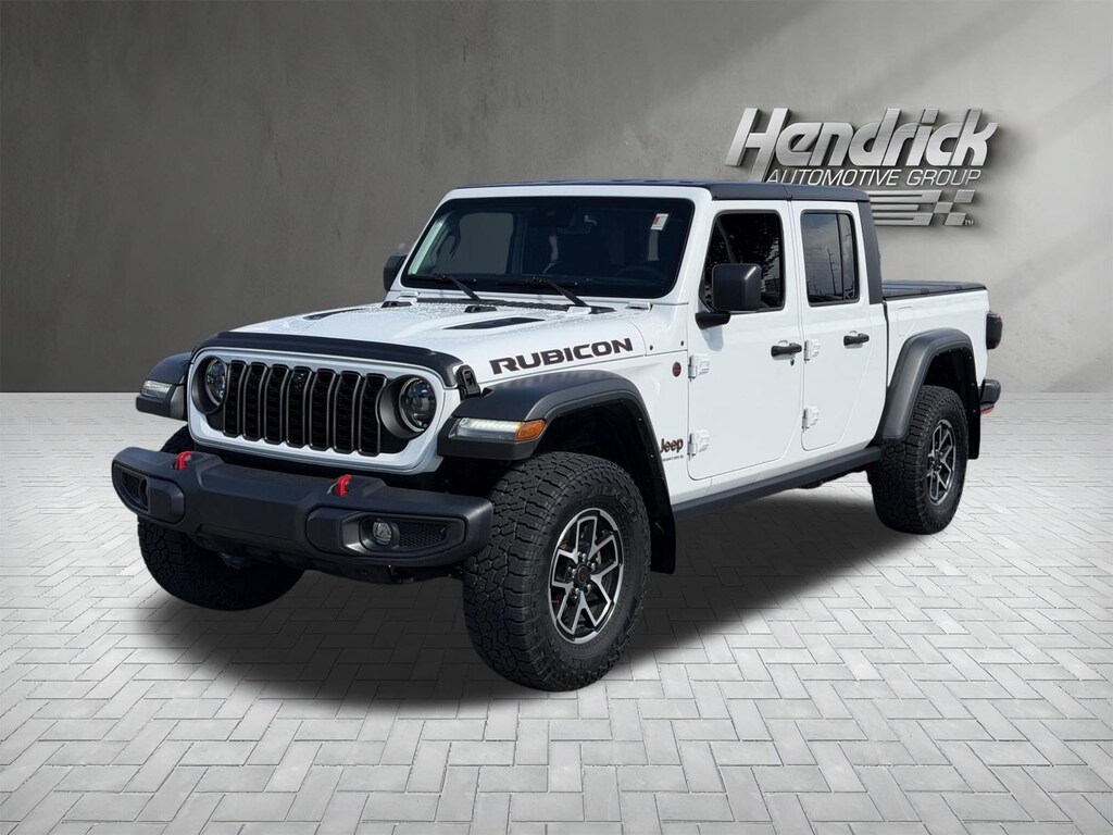 Used 2024 Jeep Gladiator Rubicon Pickup