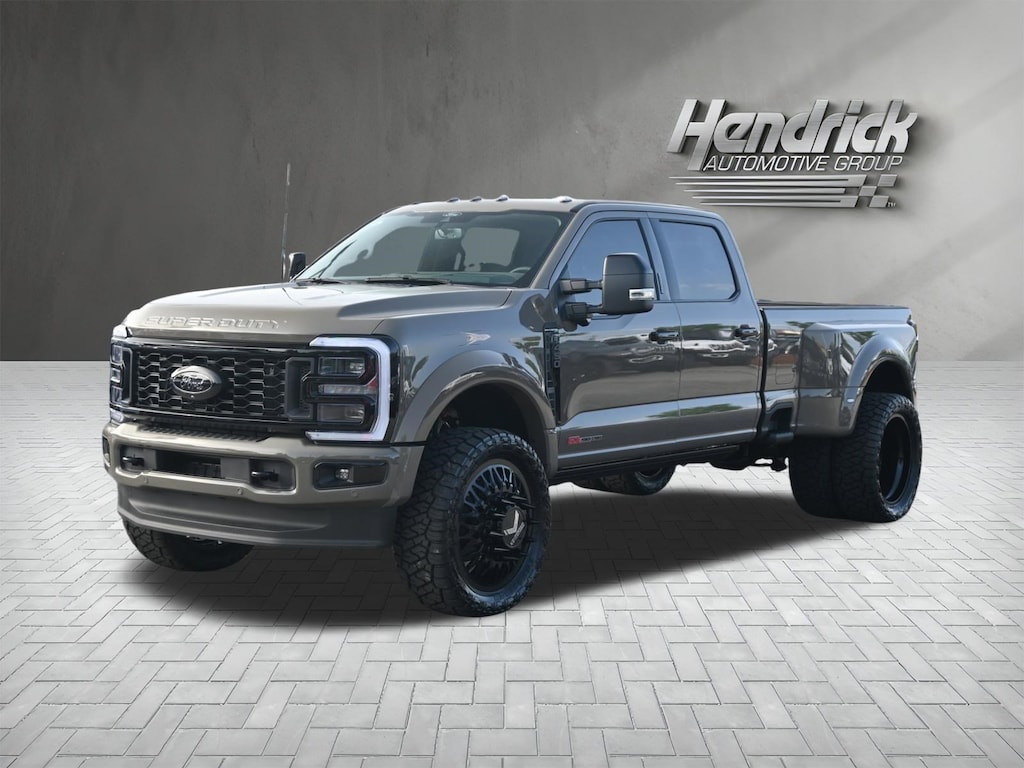 Used 2026 Ford Super Duty F-450 DRW Platinum Pickup