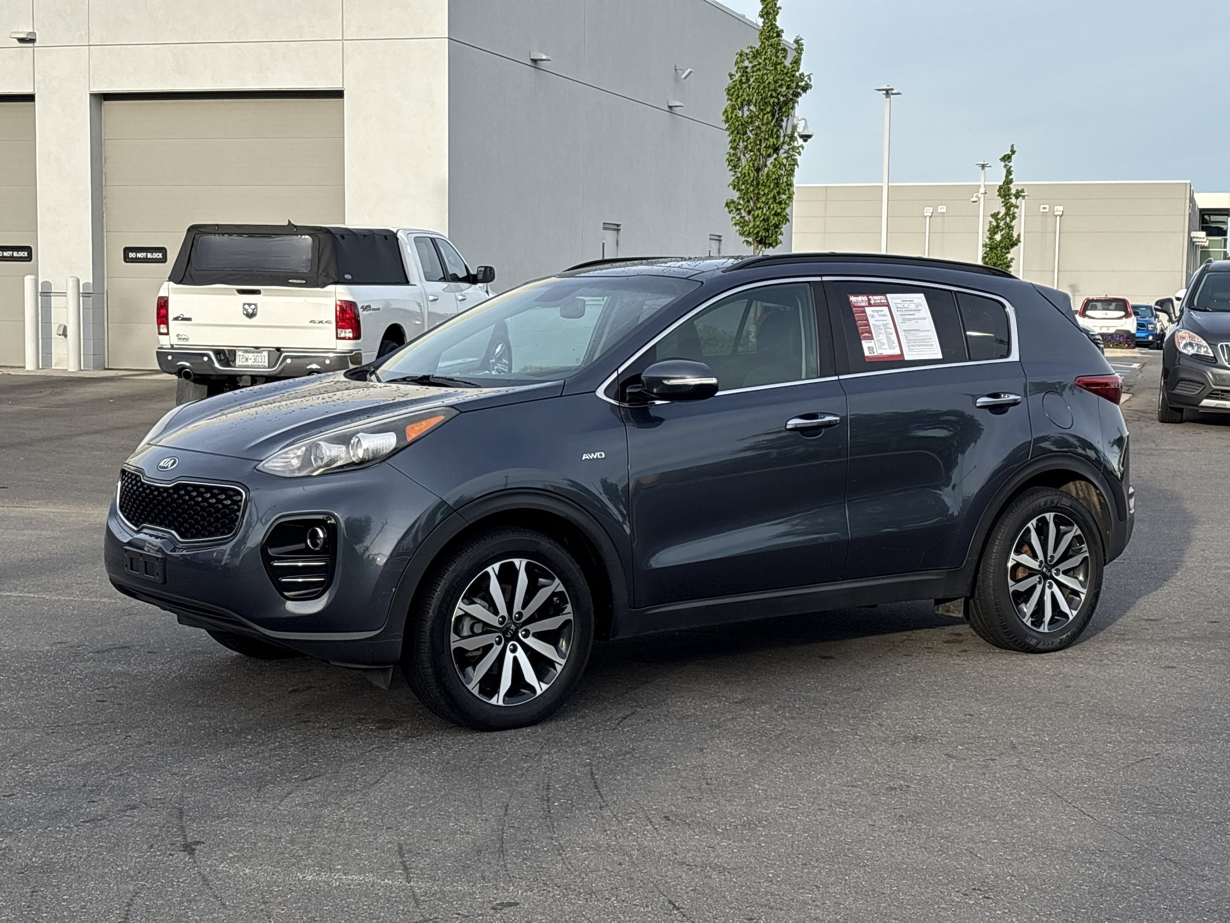 2018 Kia Sportage EX photo 4