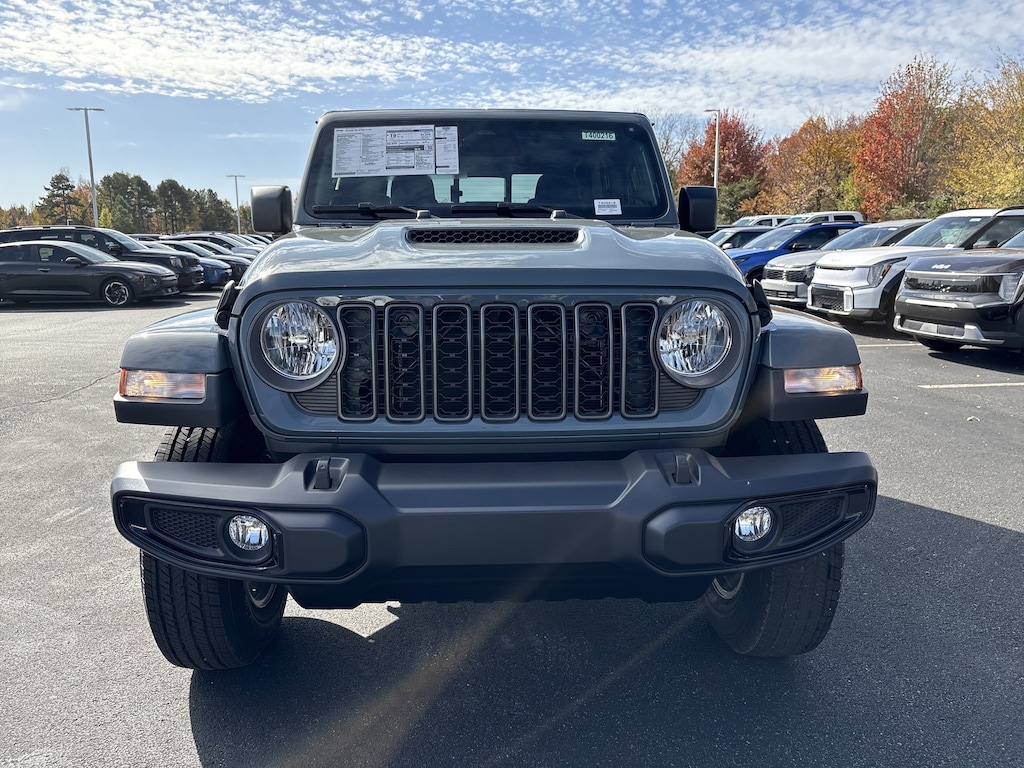 New 2026 Jeep Gladiator Sport S Pickup