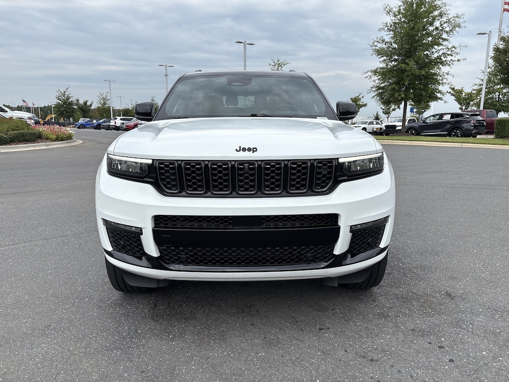Used 2025 Jeep Grand Cherokee L Summit Reserve SUV