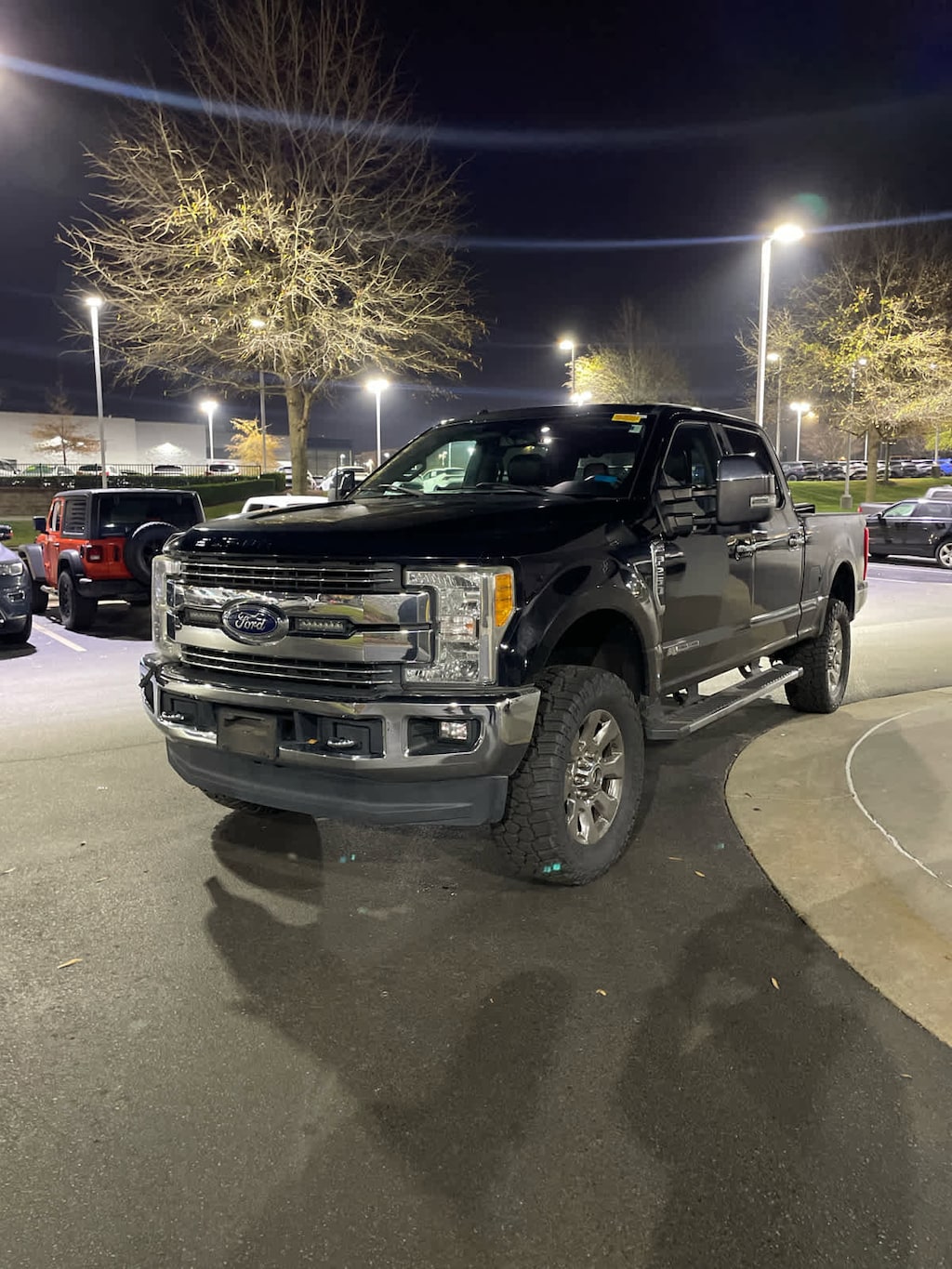 Used 2017 Ford Super Duty F-250 SRW Lariat Pickup