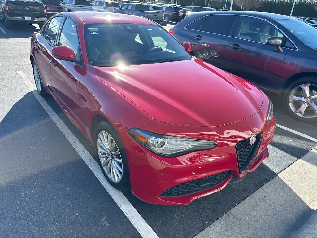 Used 2022 Alfa Romeo Giulia Sedan
