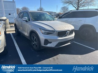 2025 Volvo XC40 XA4001