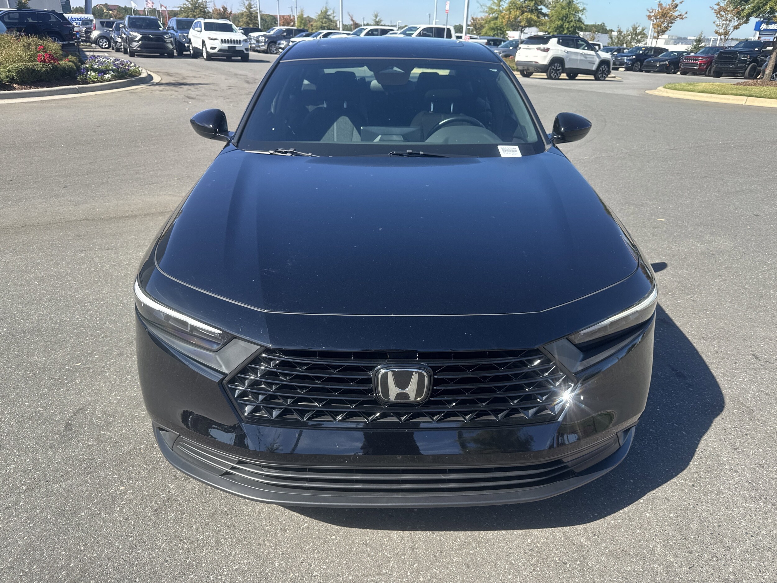 2023 Honda Accord Hybrid Sport photo 3