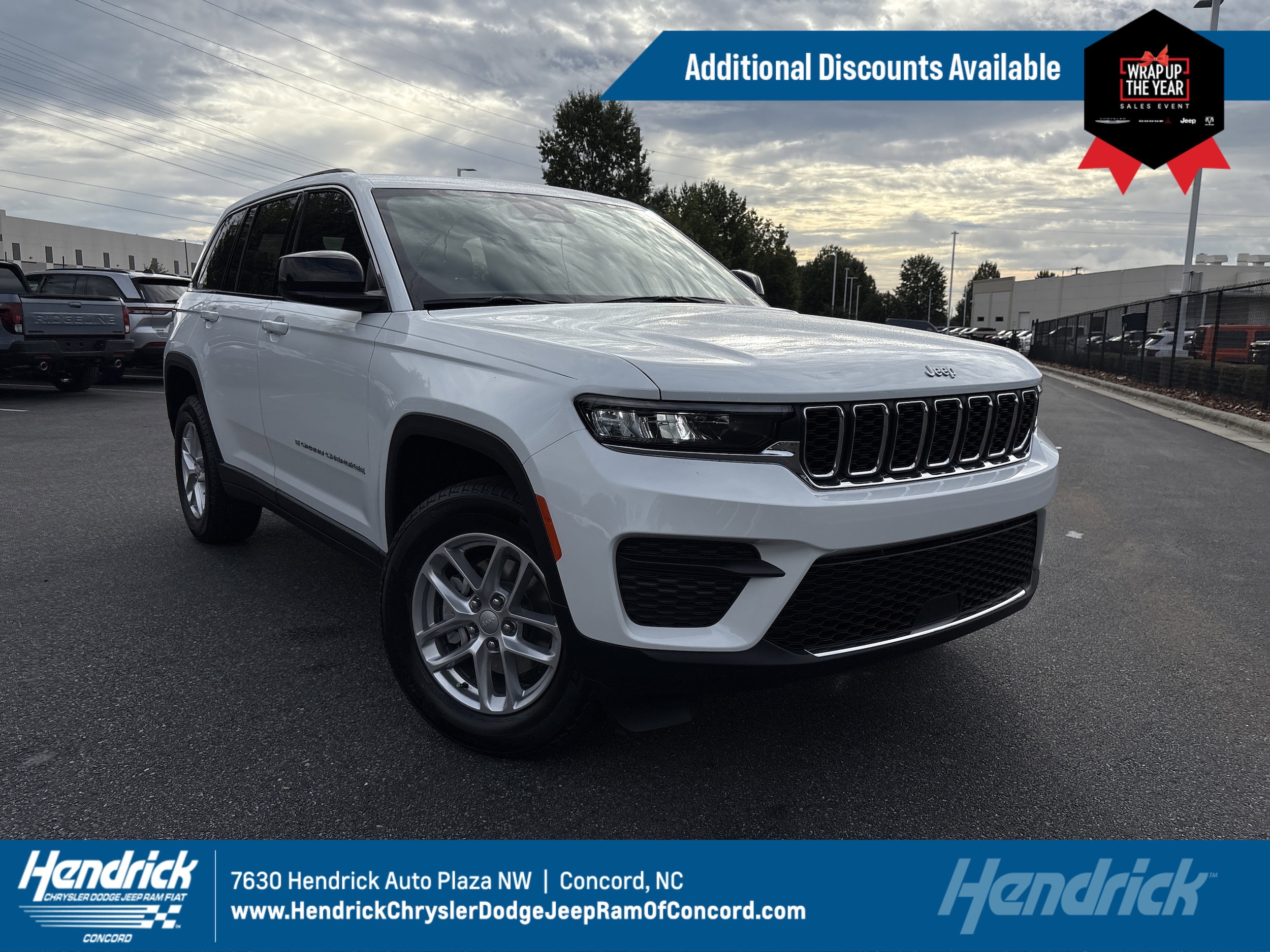 2025 Jeep Grand Cherokee Laredo's photo
