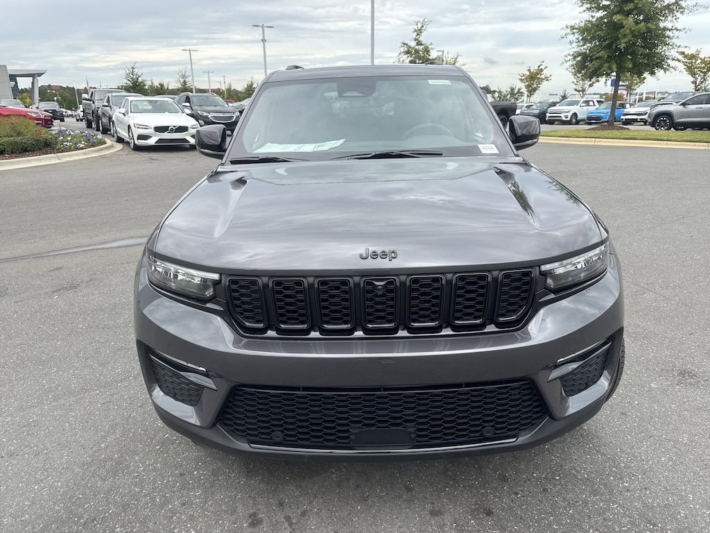 New 2025 Jeep Grand Cherokee Limited Sport Utility