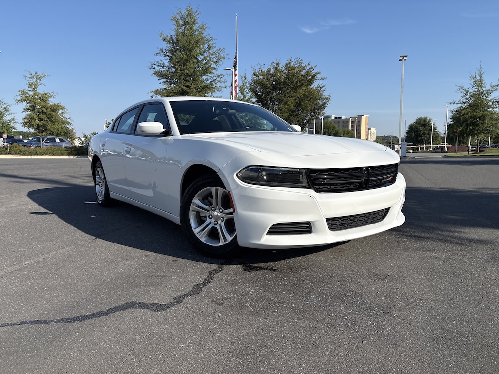 Used 2022 Dodge Charger SXT Sedan