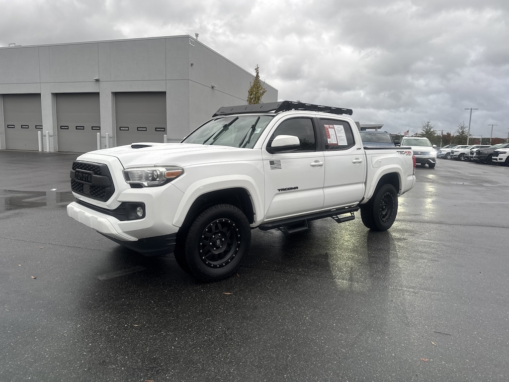 Used 2018 Toyota Tacoma TRD Sport Pickup