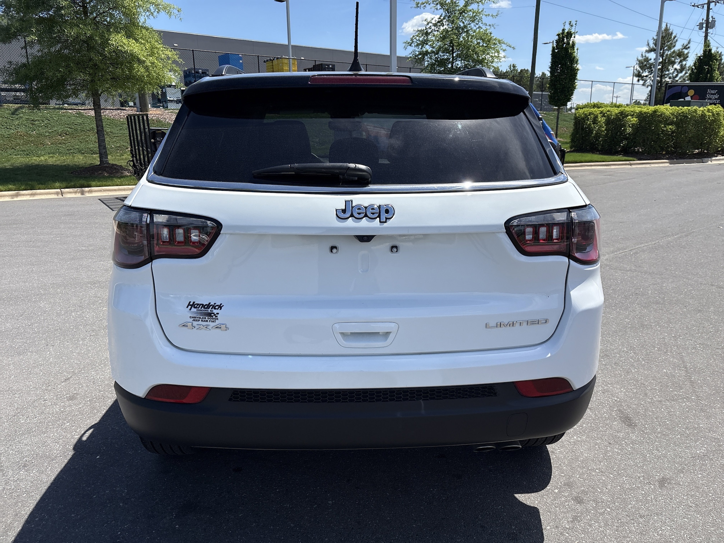 2022 Jeep Compass Limited photo 3