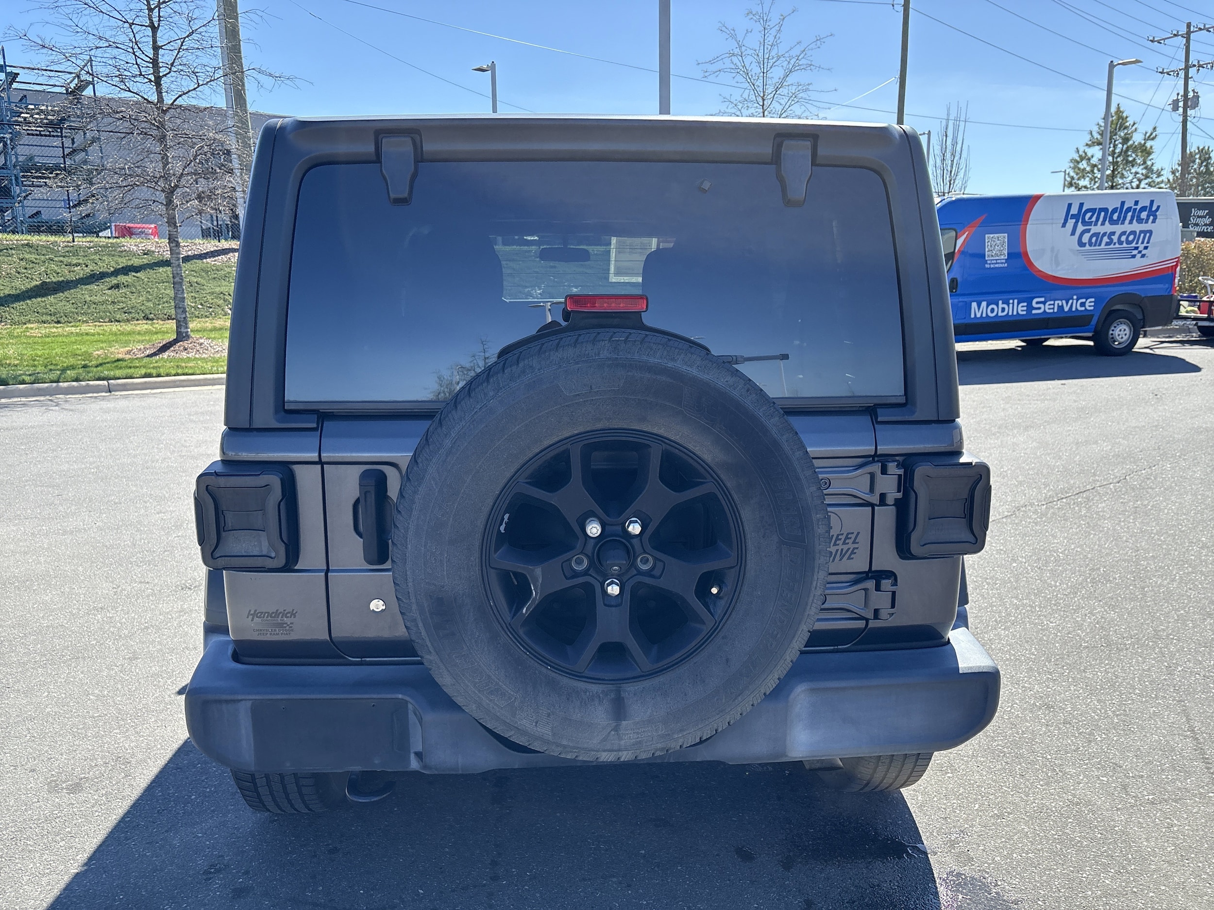 2020 Jeep Wrangler Unlimited Willys photo 3