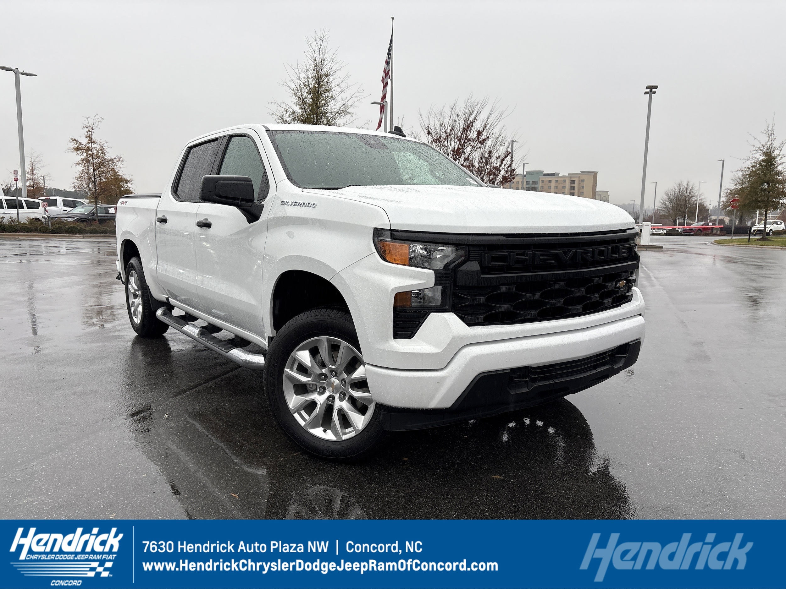 2024 Chevrolet Silverado 1500 Custom's photo