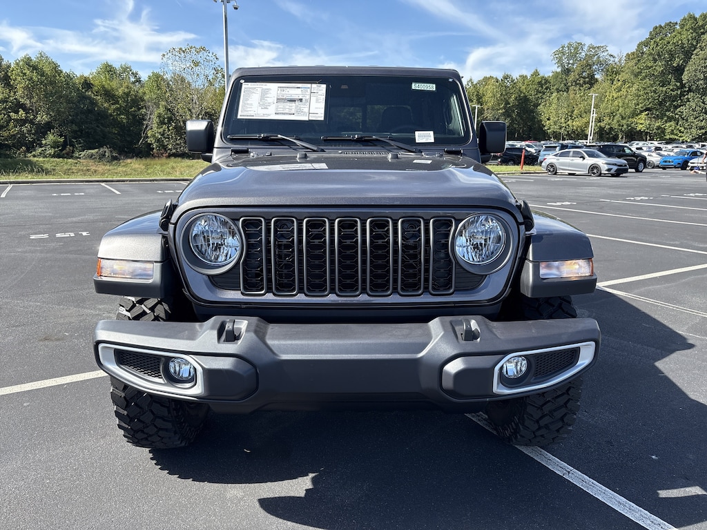 New 2025 Jeep Gladiator High Tide Pickup