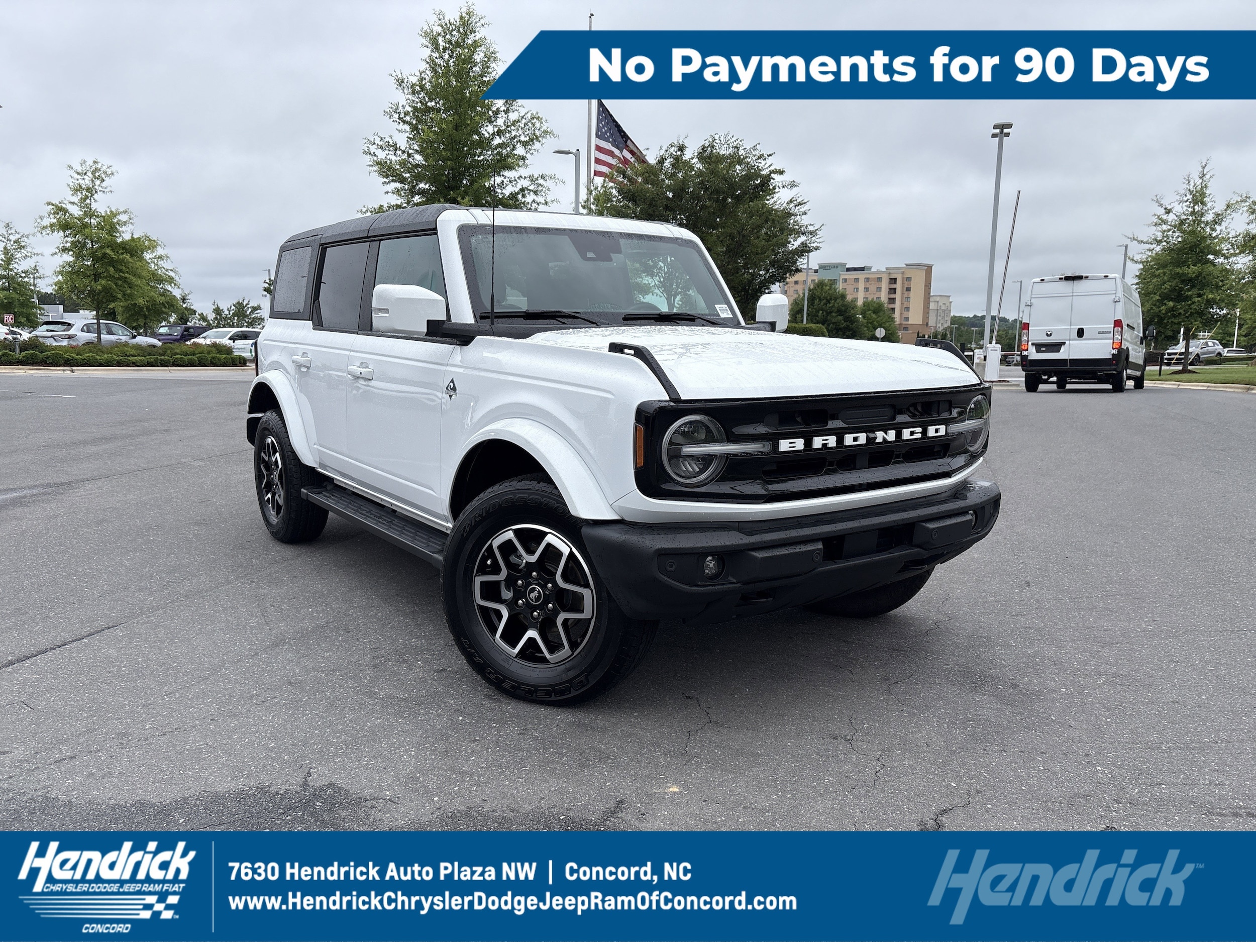 2024 Ford Bronco Outer Banks 4x4's photo