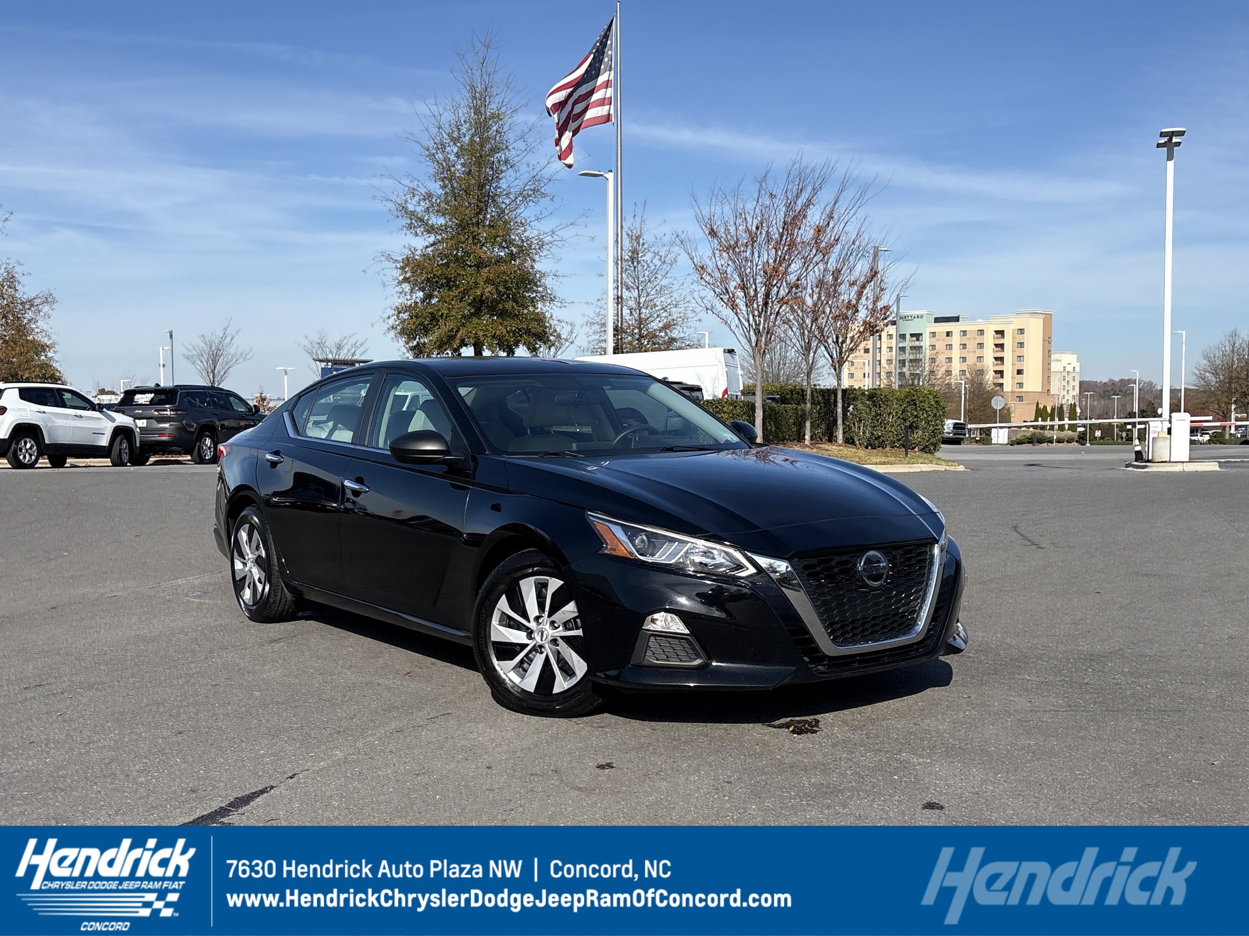 2019 Nissan Altima S's photo