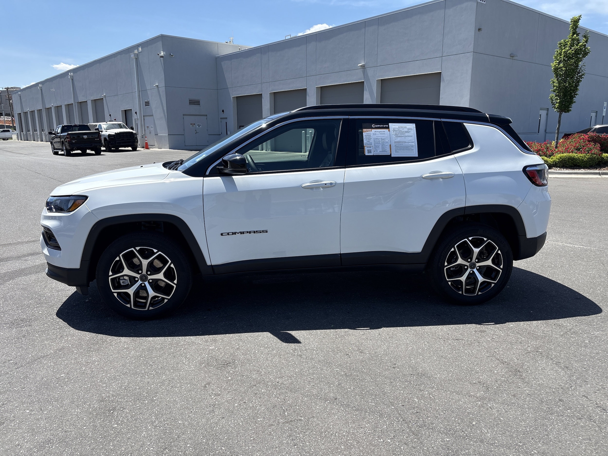 2026 Jeep Compass Limited photo 5