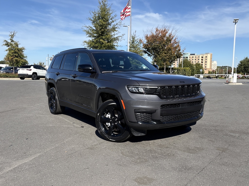 New 2025 Jeep Grand Cherokee L  Sport Utility