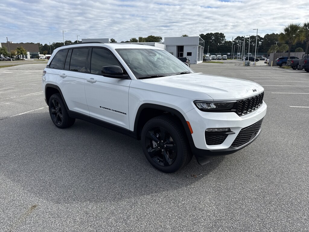 New 2025 Jeep Grand Cherokee Limited Sport Utility
