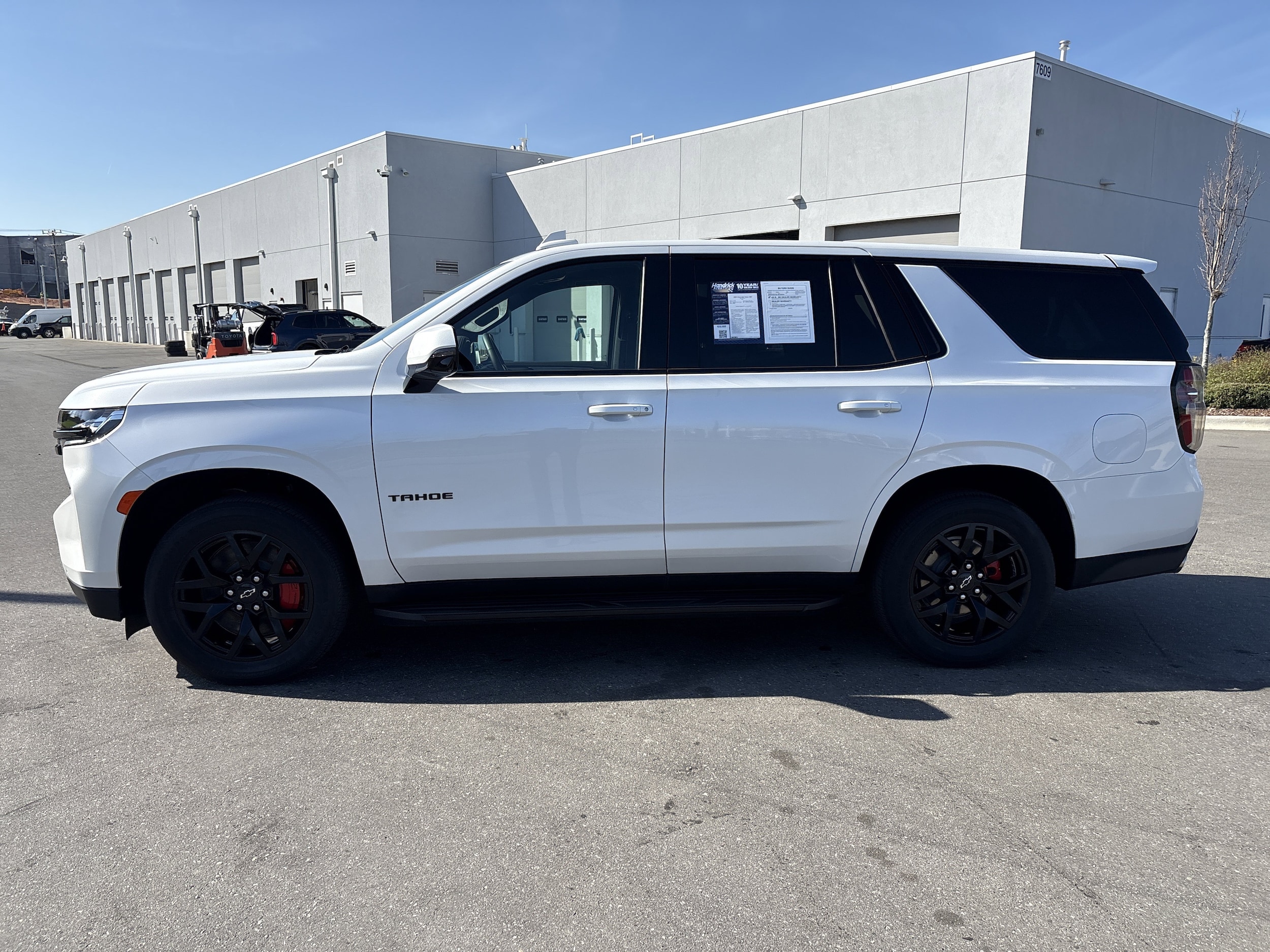 2023 Chevrolet Tahoe RST photo 4