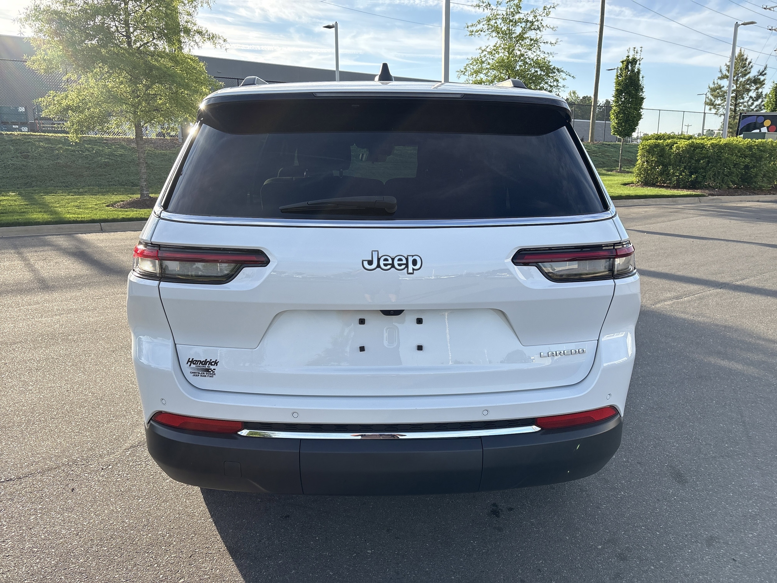 2025 Jeep Grand Cherokee L Laredo photo 6