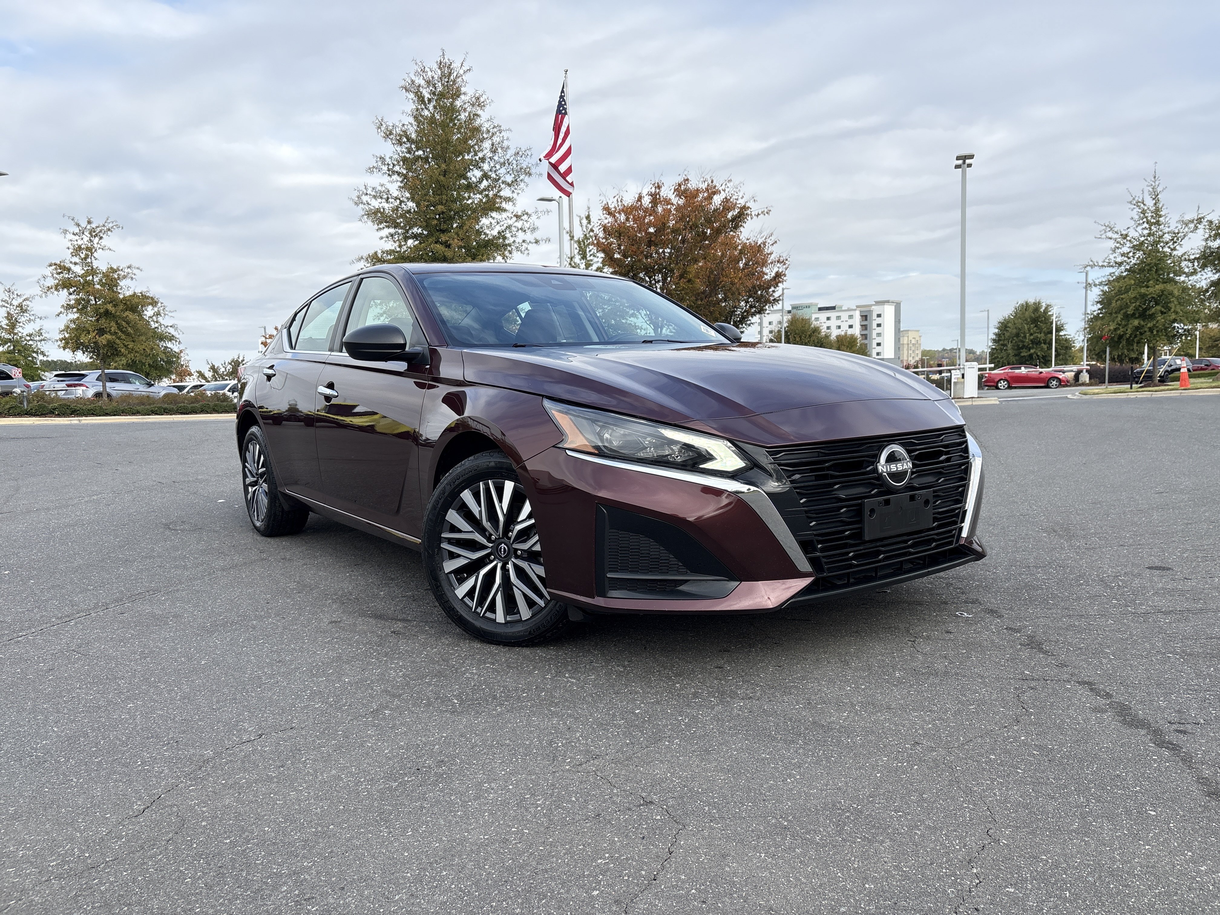 Used 2025 Nissan Altima SV Sedan