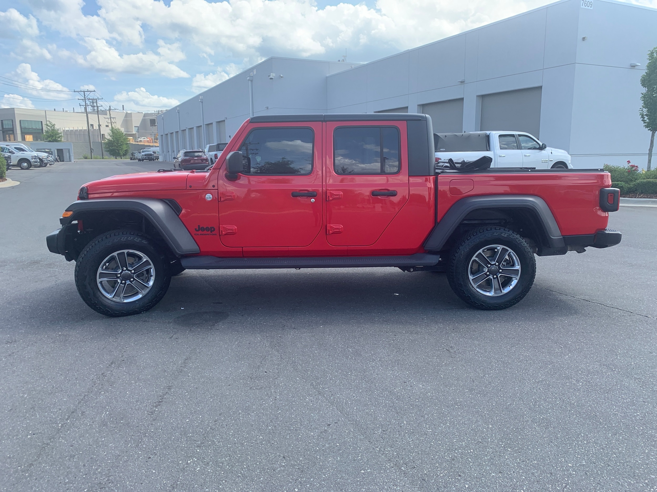 Jeep Gladiator Sport S