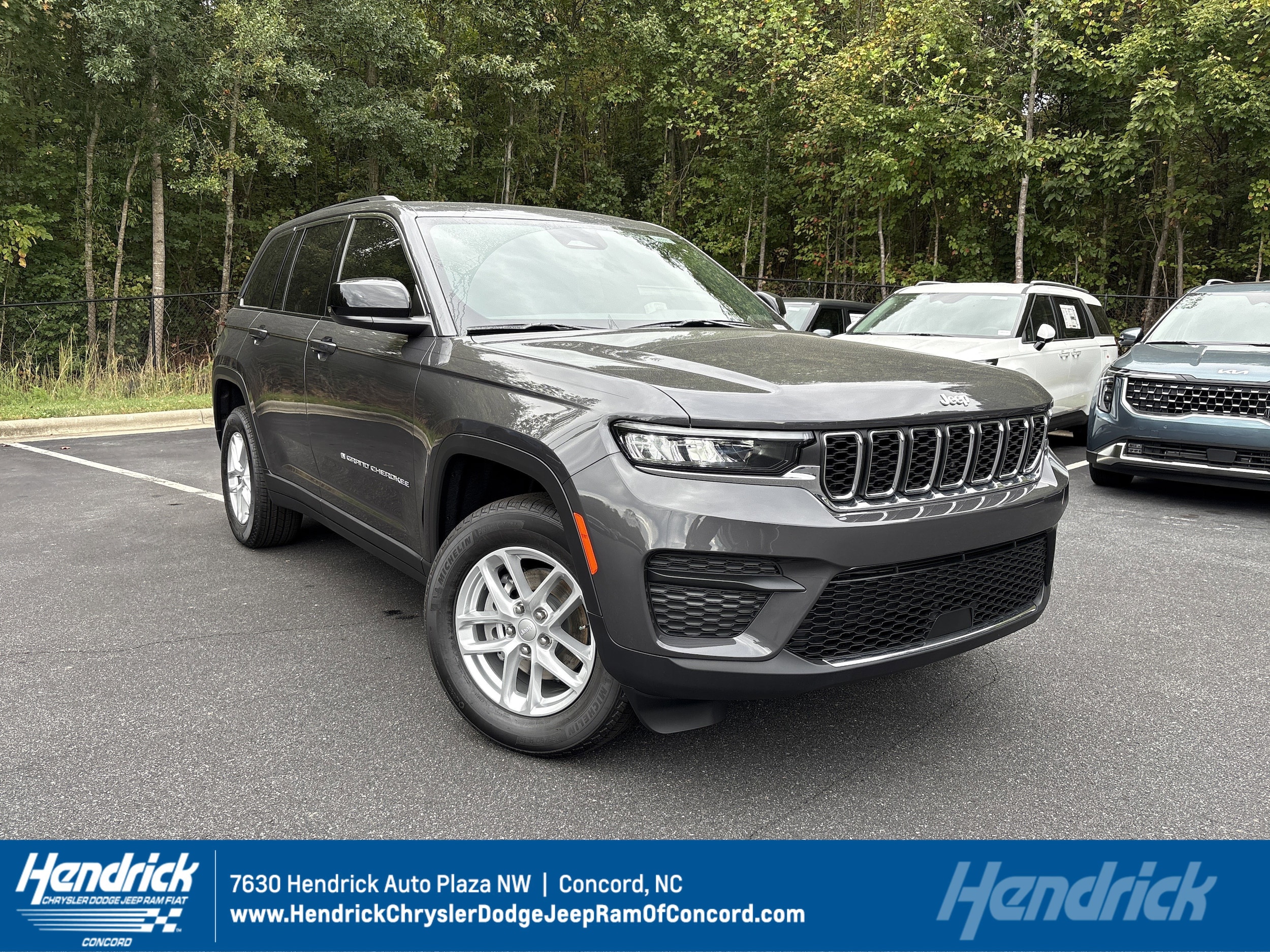 2025 Jeep Grand Cherokee Laredo