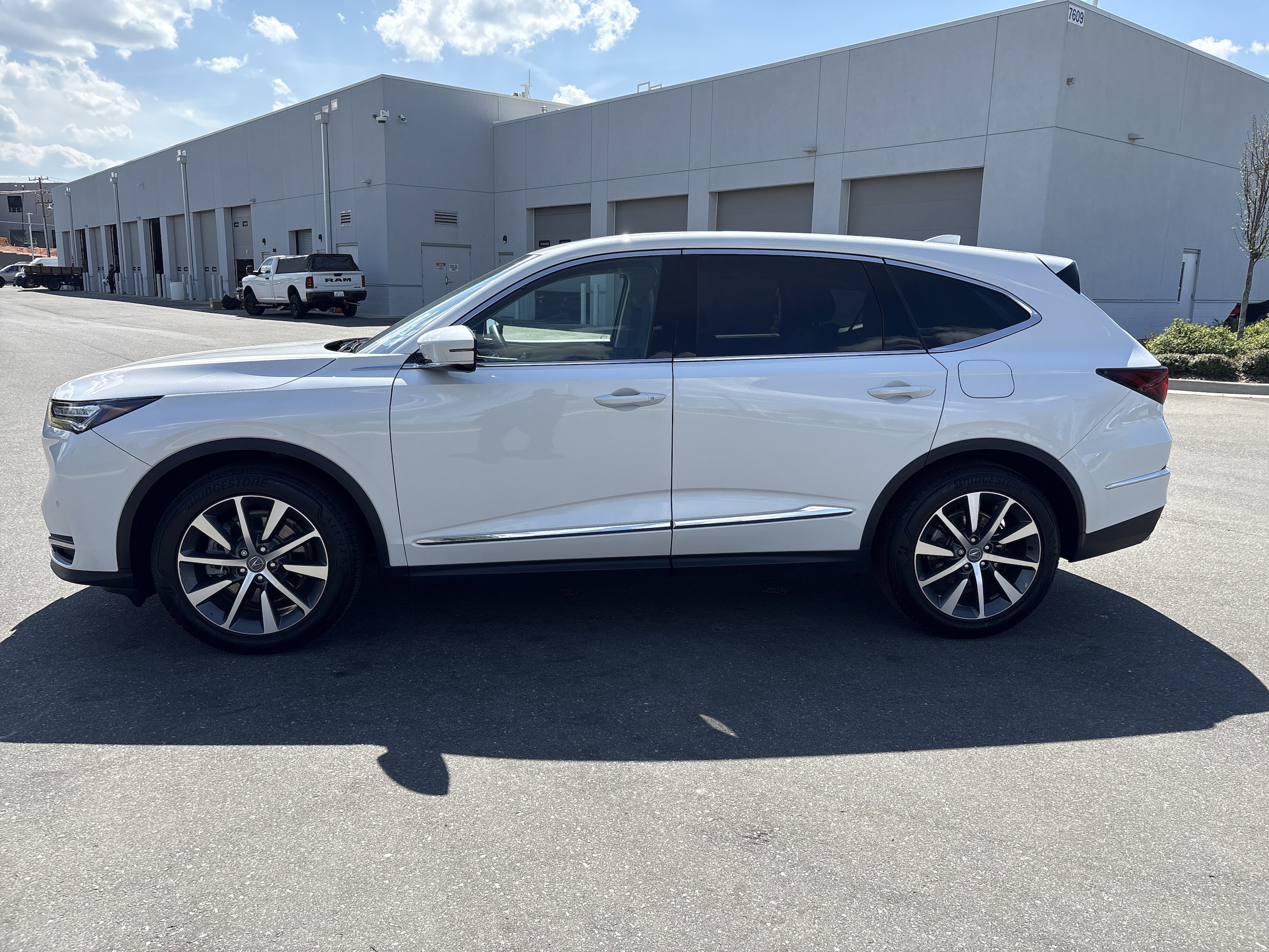 2026 Acura MDX w/Technology Package photo 4