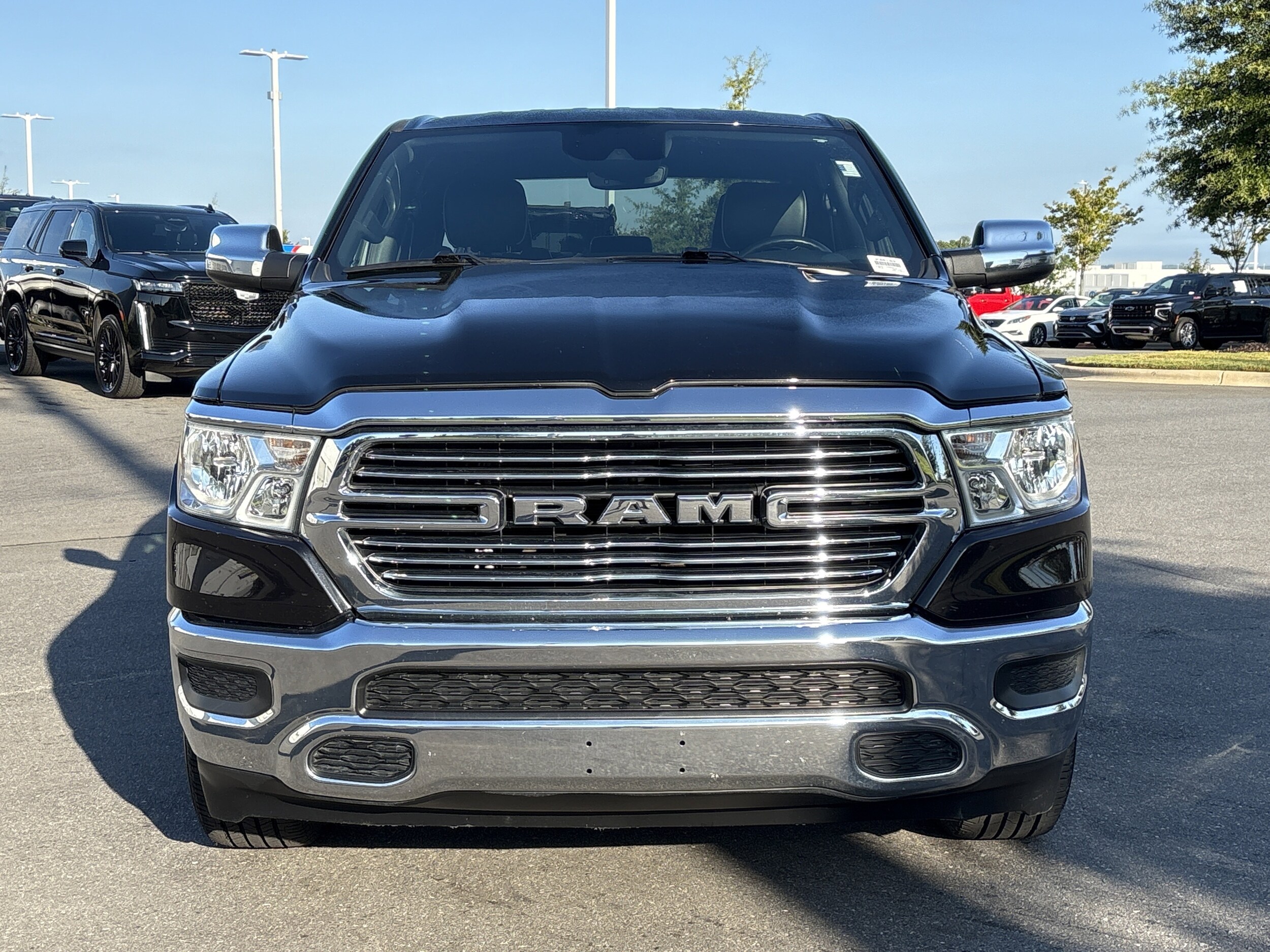 2024 Ram 1500 Laramie photo 3