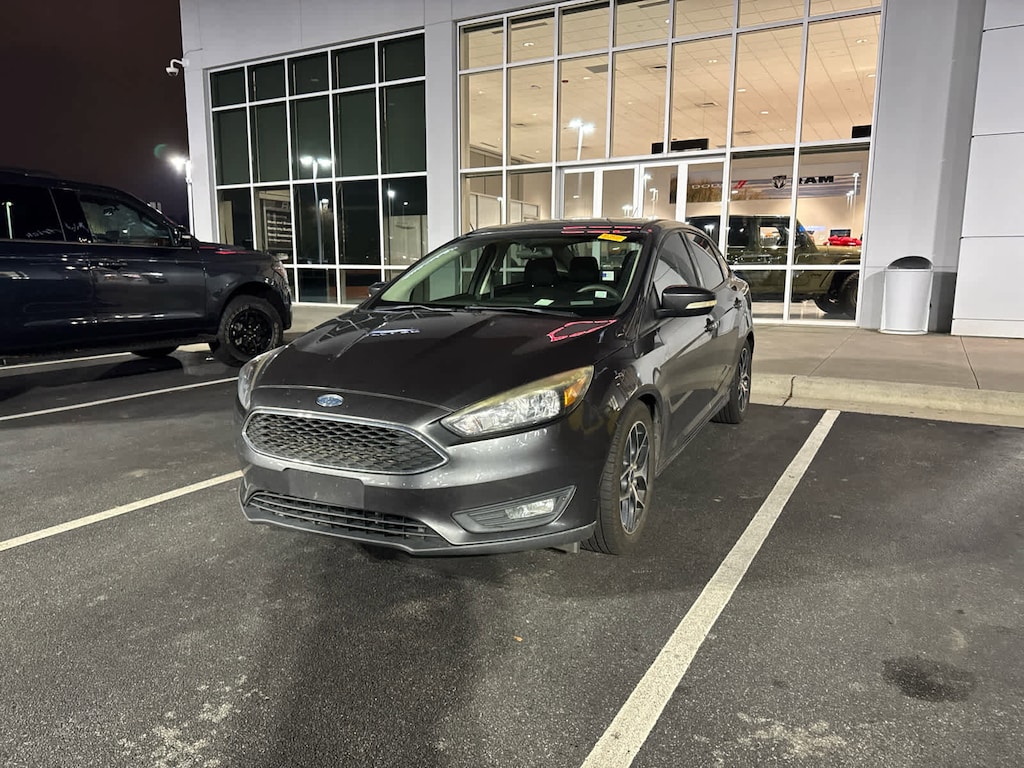 Used 2017 Ford Focus SEL Sedan