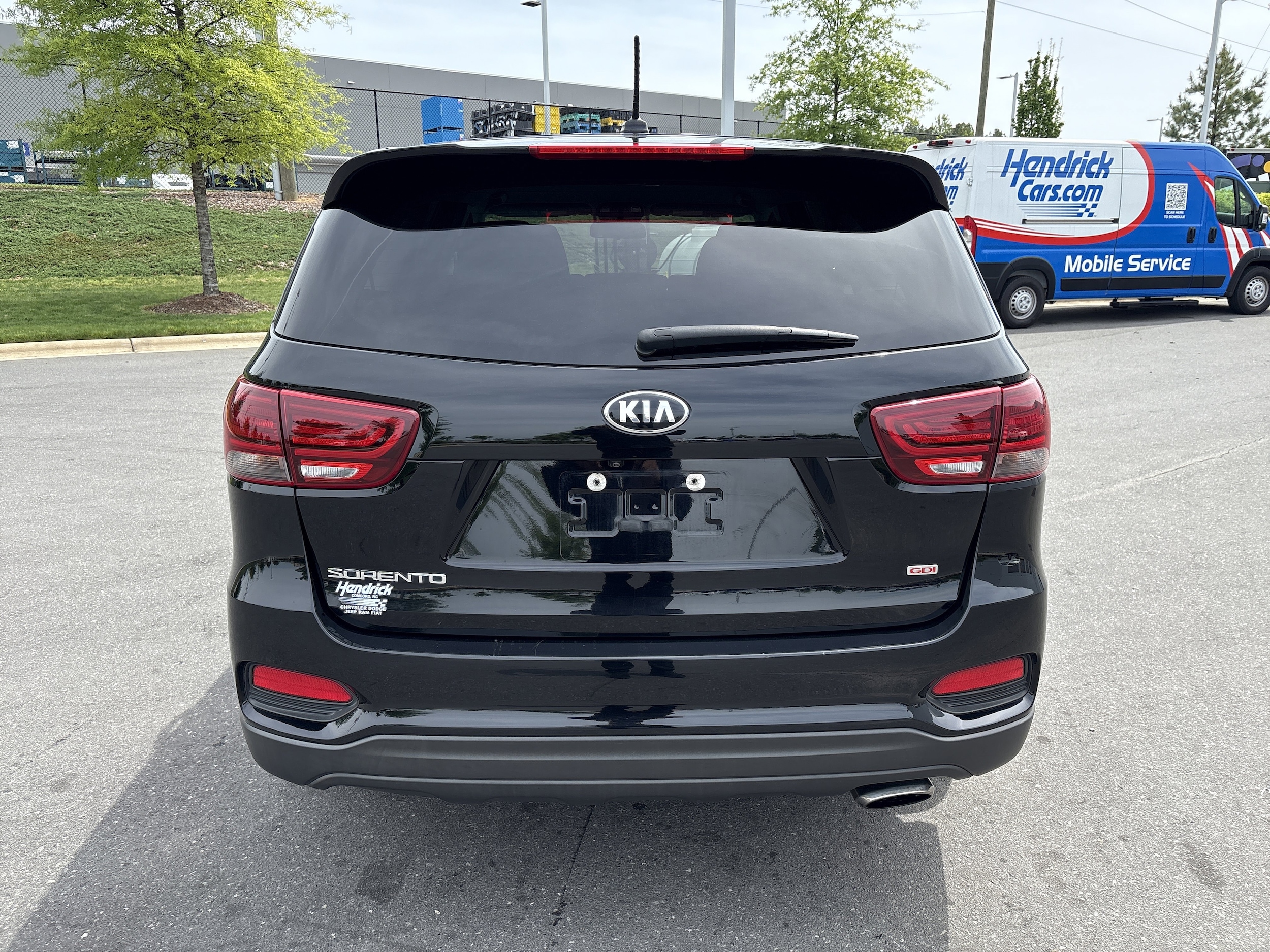2019 Kia Sorento LX photo 3