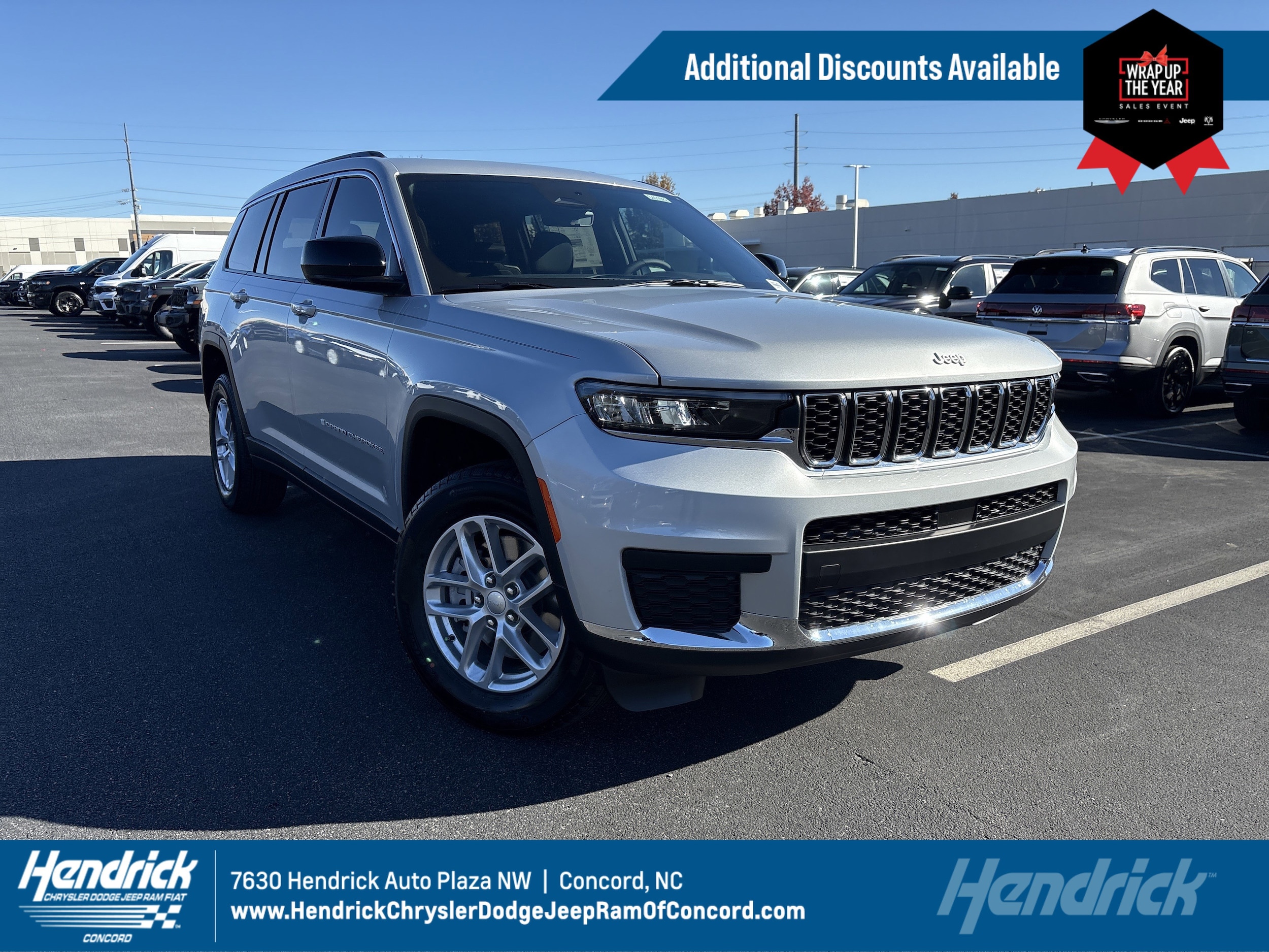 2025 Jeep Grand Cherokee L Laredo's photo