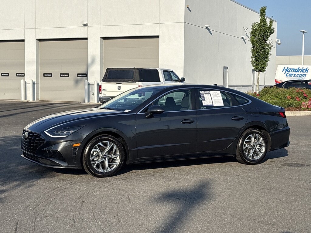Used 2023 Hyundai Sonata SEL Sedan