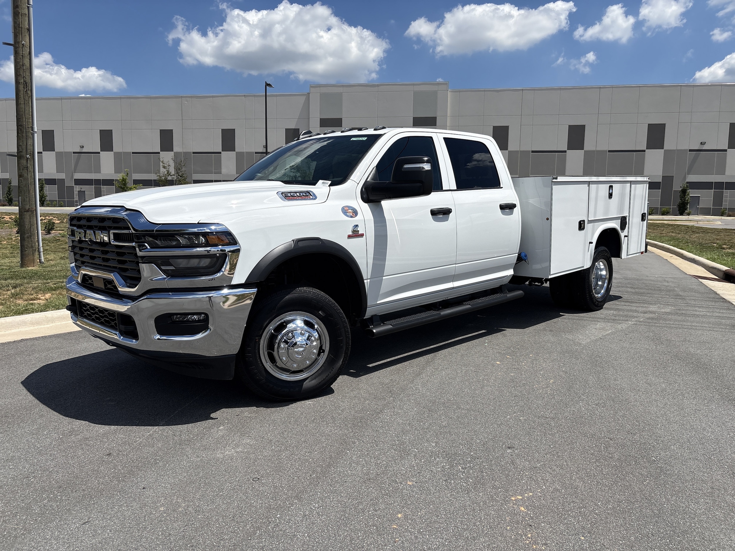 2026 Ram 3500 Chassis Cab Tradesman