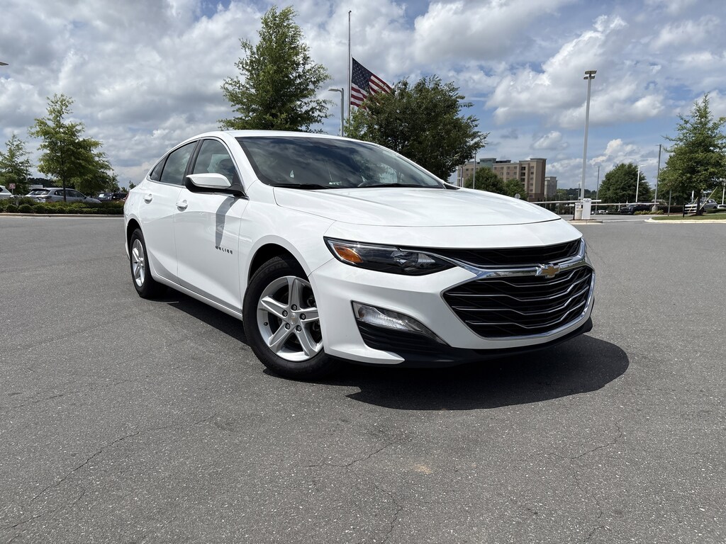 Used 2024 Chevrolet Malibu LT Sedan