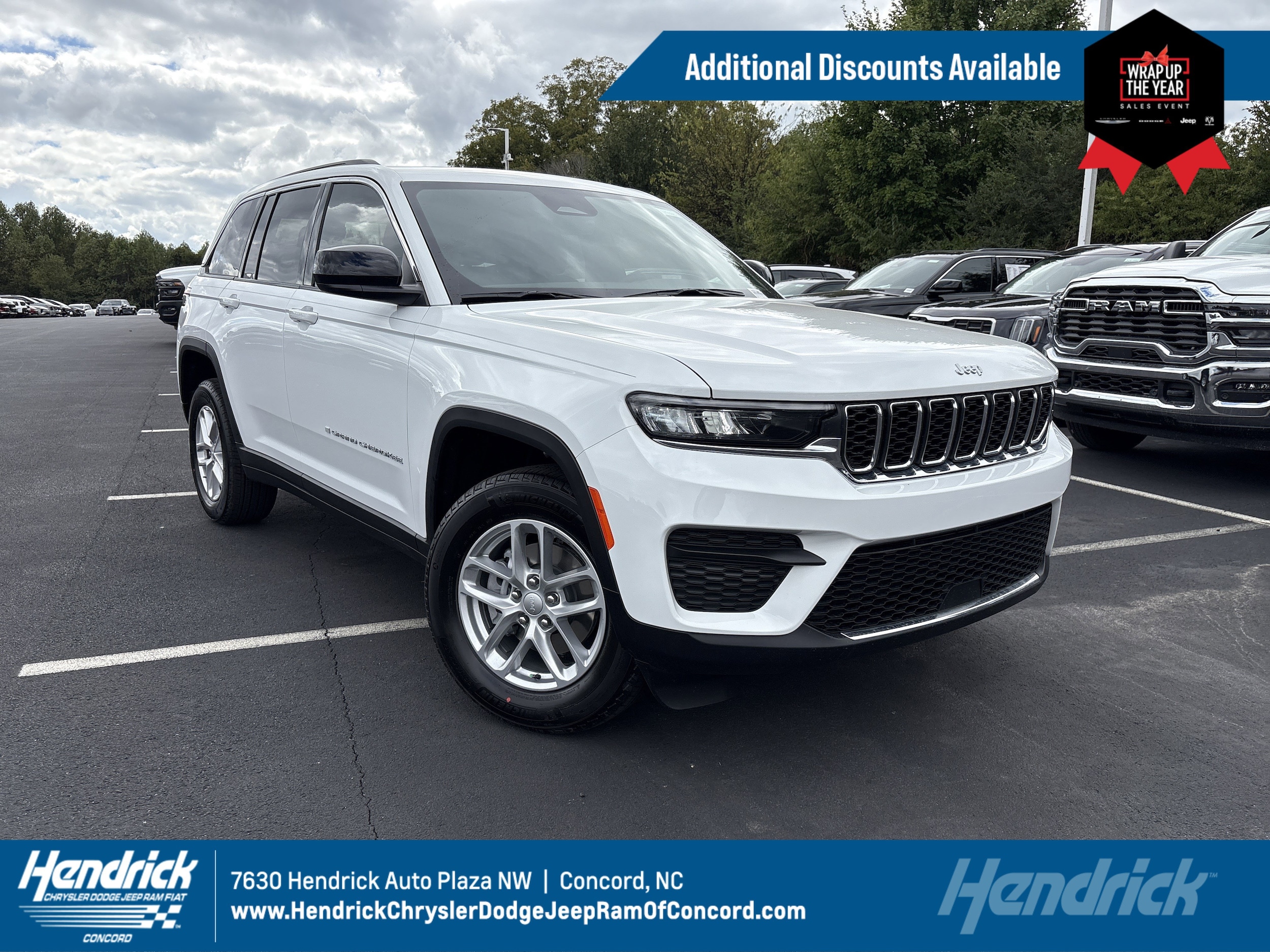 2025 Jeep Grand Cherokee Laredo's photo