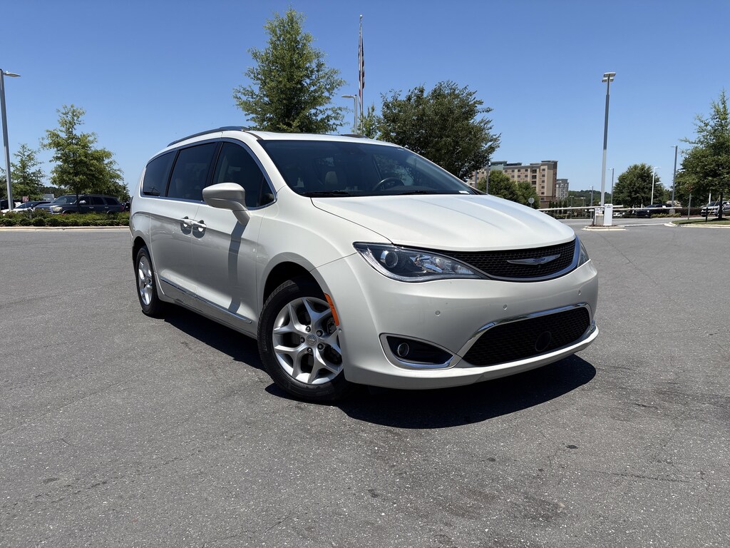 Used 2020 Chrysler Pacifica Touring L Plus Minivan