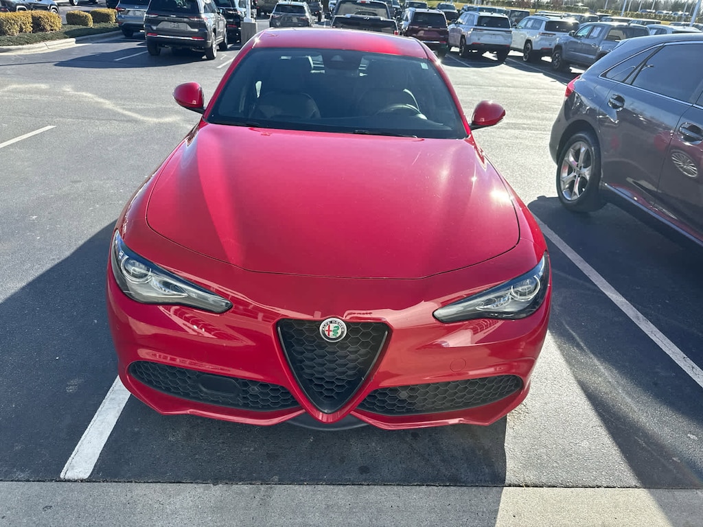 Used 2022 Alfa Romeo Giulia Sedan