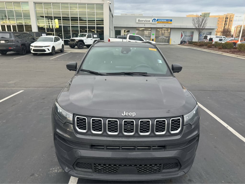 Certified 2024 Jeep Compass Latitude Lux SUV