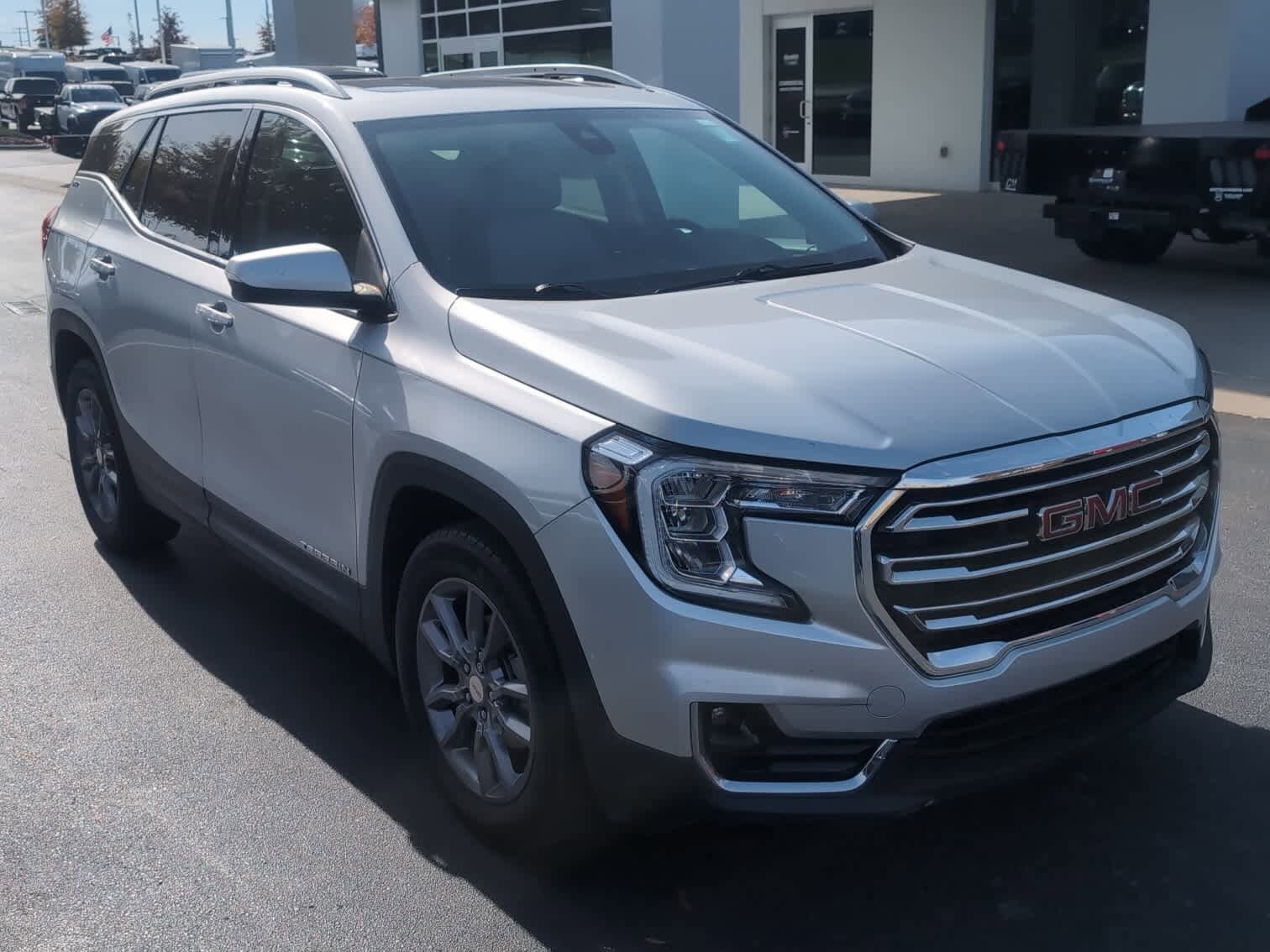 2022 Gmc Terrain SLT photo 2