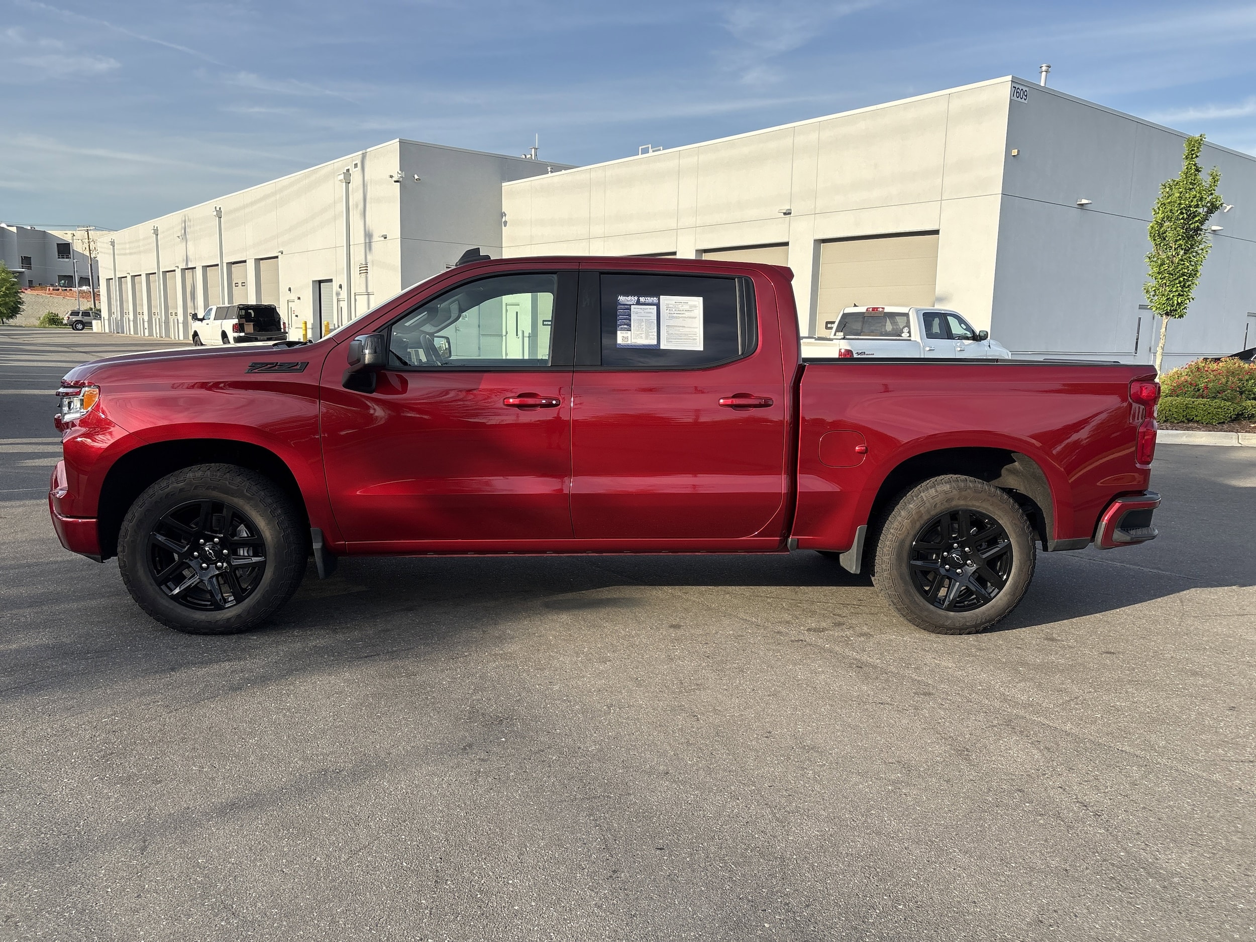 2024 Chevrolet Silverado 1500 RST photo 4