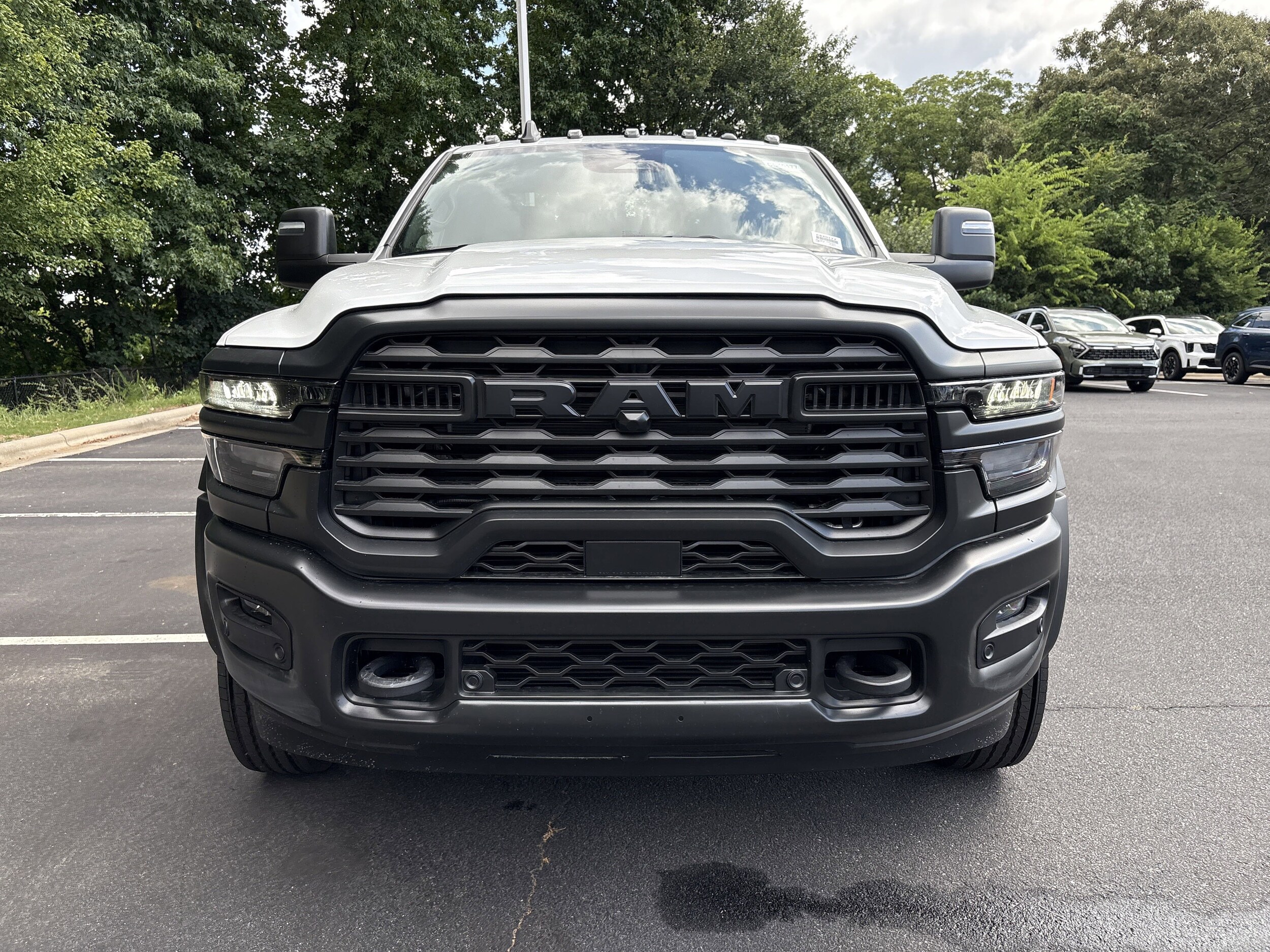 2025 Ram 4500 Tradesman photo 3