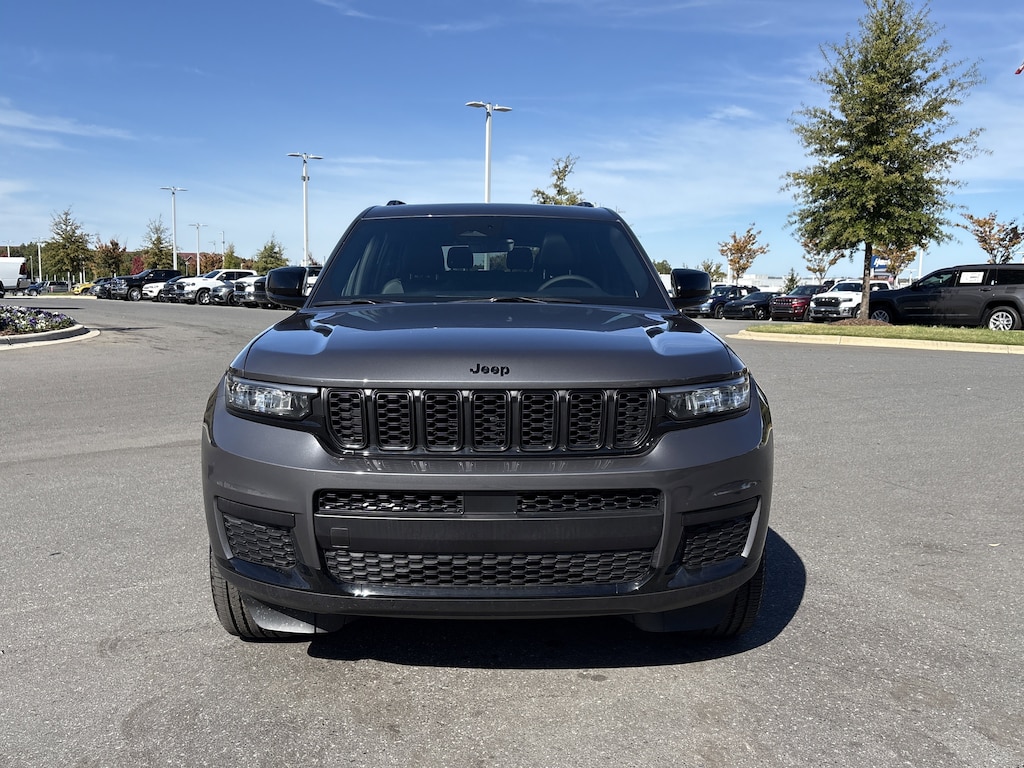 New 2025 Jeep Grand Cherokee L  Sport Utility