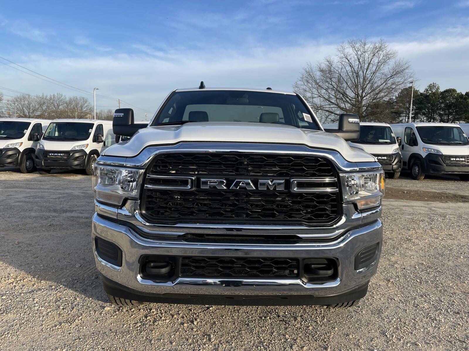 2024 Ram 3500 Tradesman photo 3